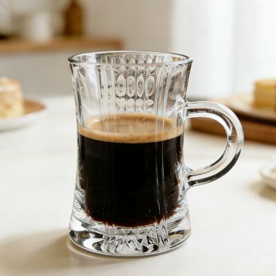 ซื้อ ถ้วยชาแก้ว เป็นส่วนเสริมที่มีสไตล์และใช้ได้ สําหรับร้านอาหารในบ้านหรือโรงแรมที่เหมาะสําหรับหลายชนิดของเครื่องดื่ม การผลิตออนไลน์