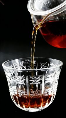 kaufen 6 Cawa Tassen Set Exklusive Formdesigns Glas Kaffeetassen Höhe 4,8cm Durchmesser Geeignet für Cafés, Restaurants und Büros Online-Herstellung