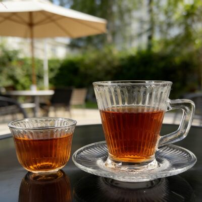 kaufen Stilvolle Glasbecher-Sets perfekt für Fachleute in Restaurants Hotels Cafés und Firmenumgebungen mit langlebiger Bauweise Online-Herstellung